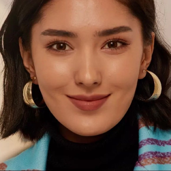 18K gold plated hoop texture earrings - Picture 7 of 7